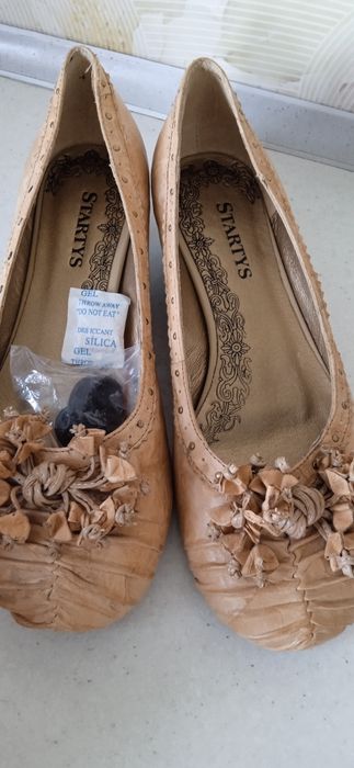 Продам туфли женские