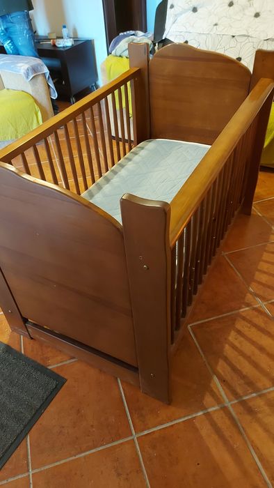 Cama de bebé - berço