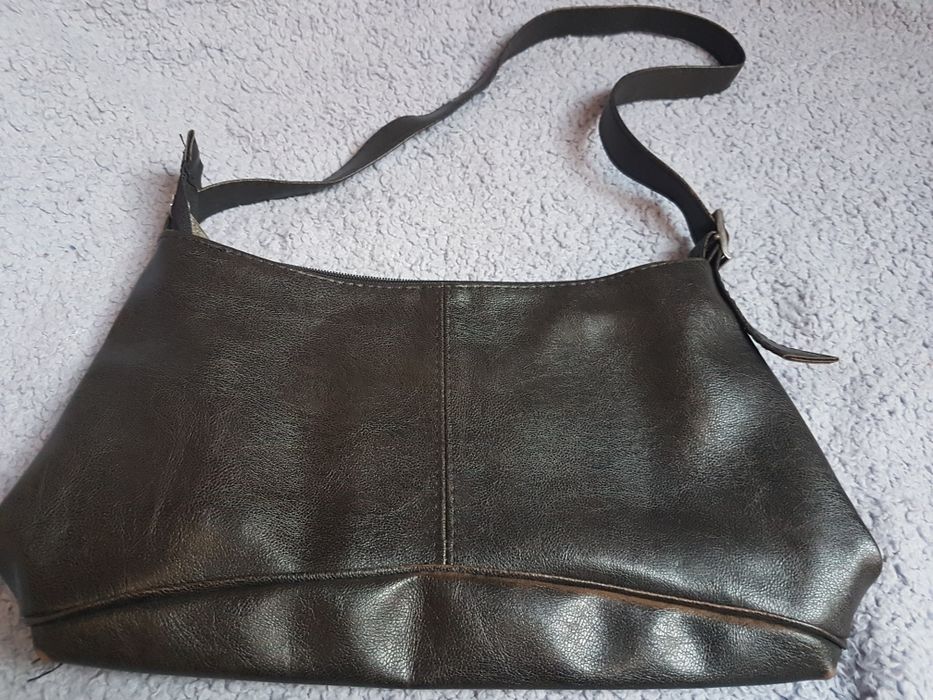 Torebka damska na pasku