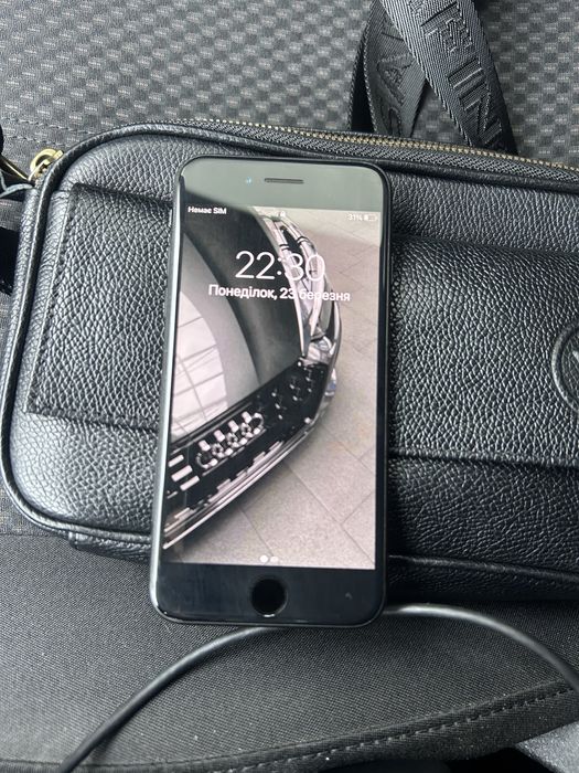 Продам apple Iphone 7 32 GB