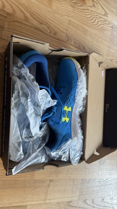 Buty Under armour do biegania damskie 38