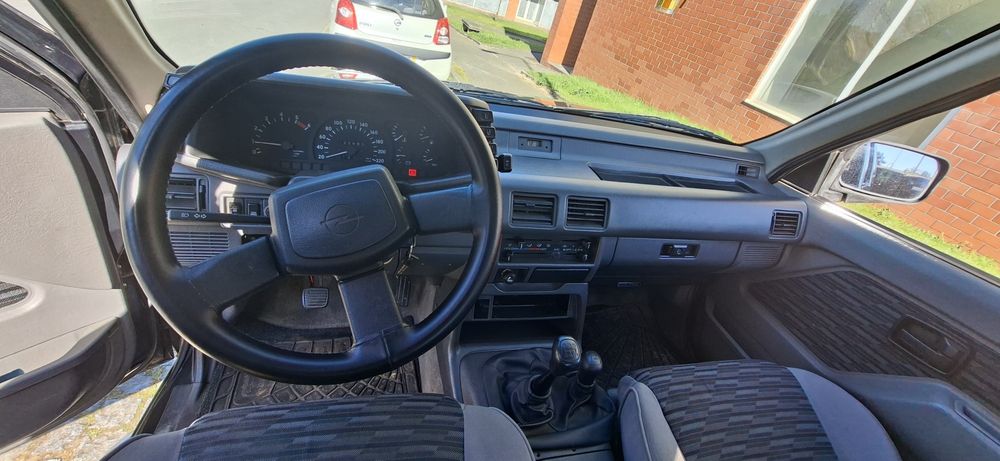 Opel Frontera 2.3TD