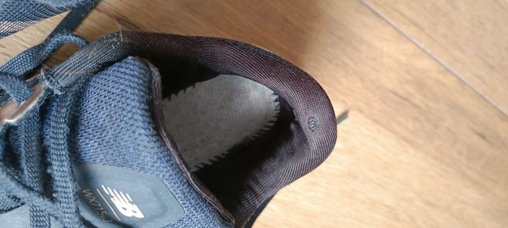 Adidasy New balance 39