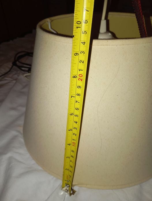 Conjunto candeeiro teto e dois mesinhas