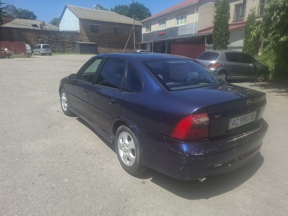 Opel Vectra B 2.0 гбо