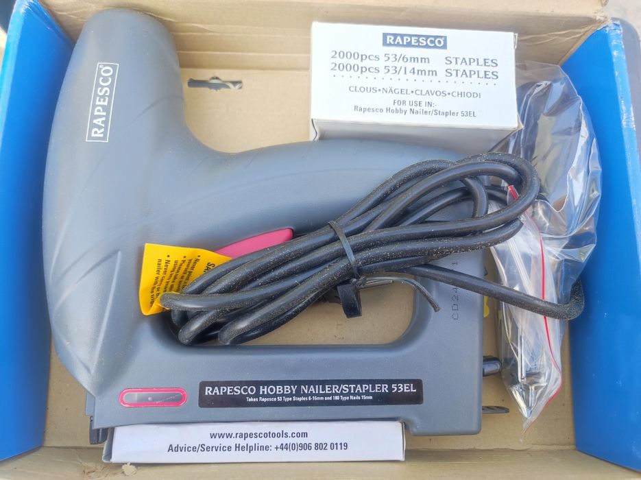 Agrafador elétrico novo