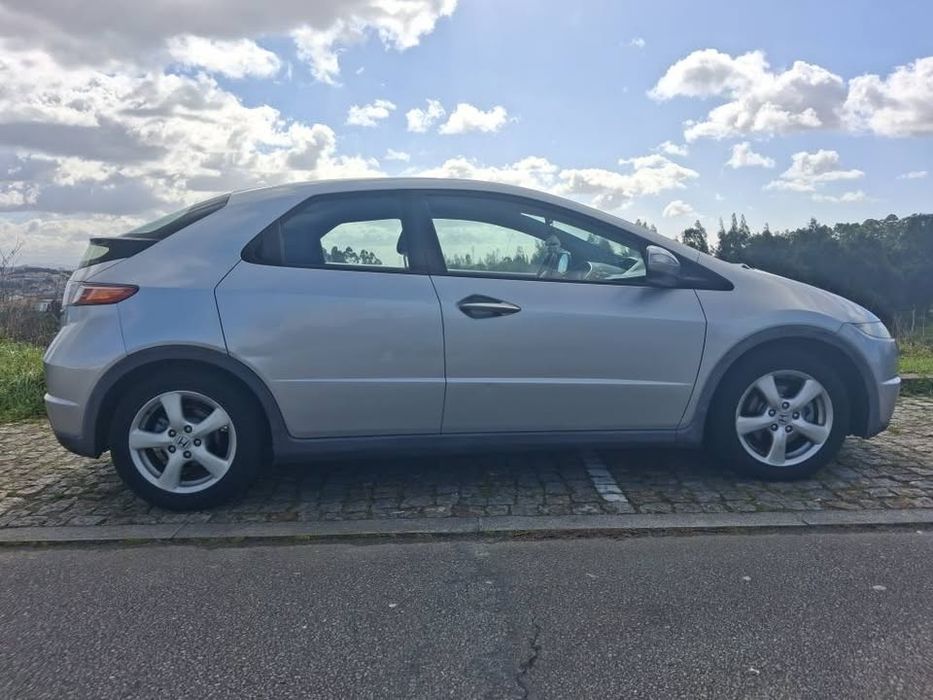 Honda  Civic FN2