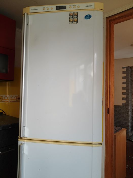 Холодильник Samsung No Frost