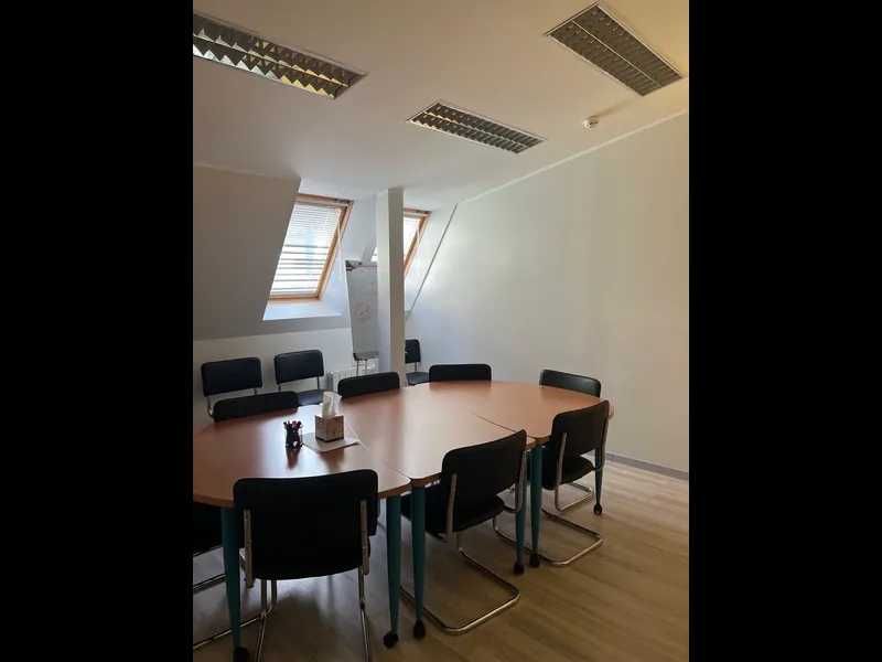 Продаж приміщення вул Володимирська 97/37 центр паньківщина ТОРГ