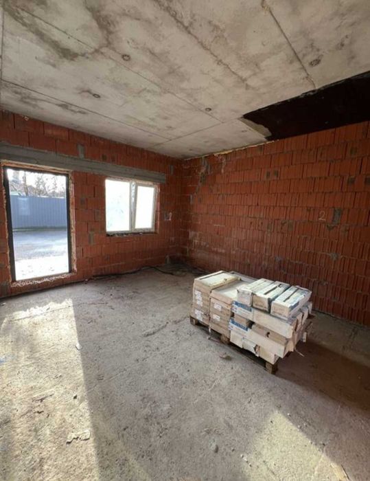 Продаж 1 кімнатної квартири з власним двориком  м. Боярка