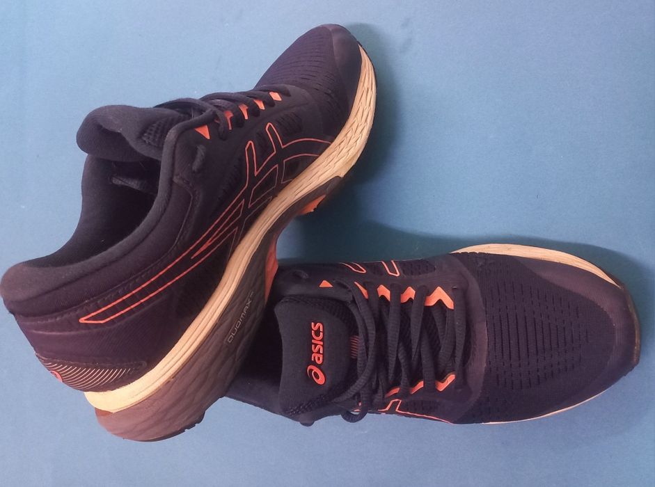 Кросівки Asics,  розмір 39