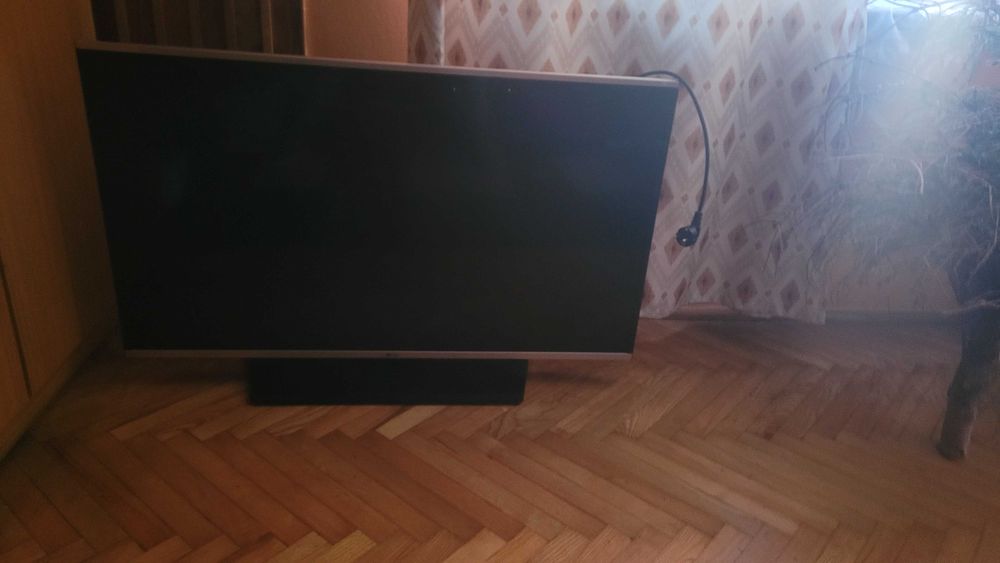 Sprzedam TV 43 cal LG sprawny