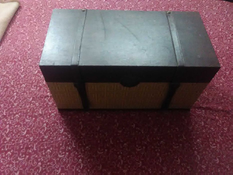 Baú há antiga usada