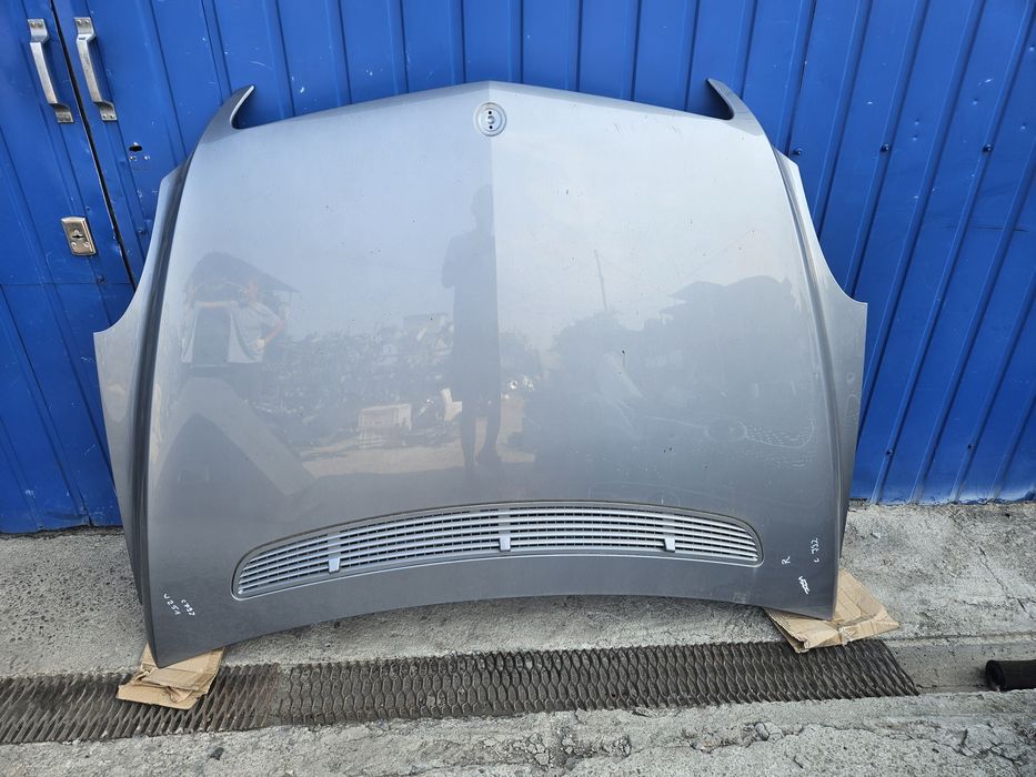 Капот Мерседес R-klass w251