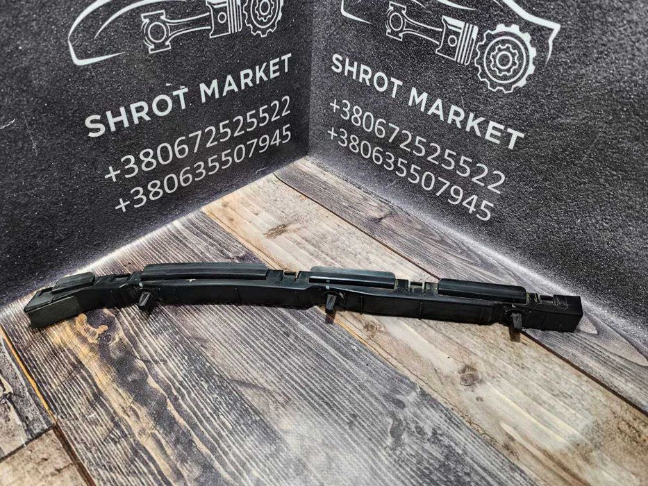 Кронштейни кріплення бампера Hyundai Santa Fe 2 CM