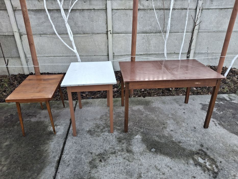 Столи різні для дому