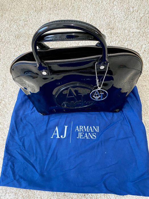 Mala nova ( sem etiqueta ) da Armani