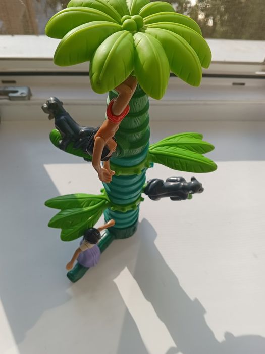 Happy meal  іграшка Maugli на пальмі Макдональдс БУ