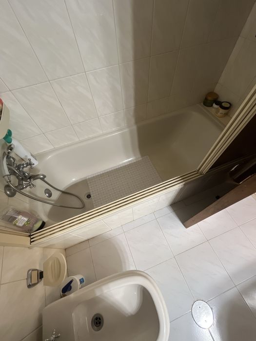 Complete Roca Bathroom Set for Dispatch!455280007966904321