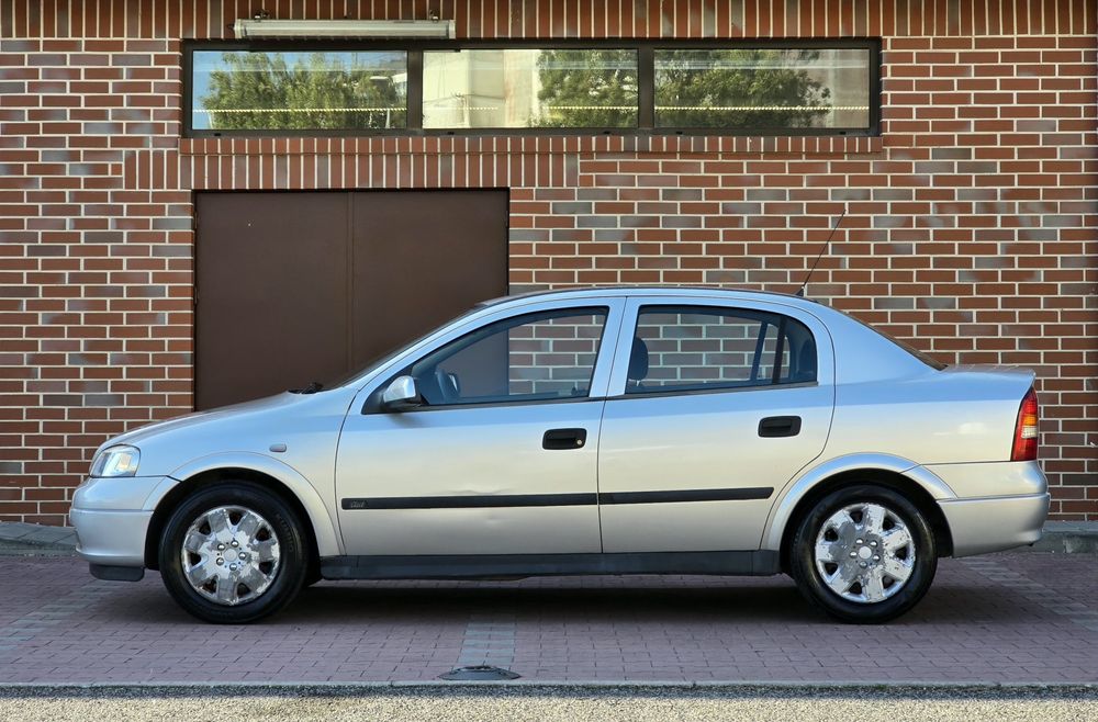 Opel Astra 1.4 16v