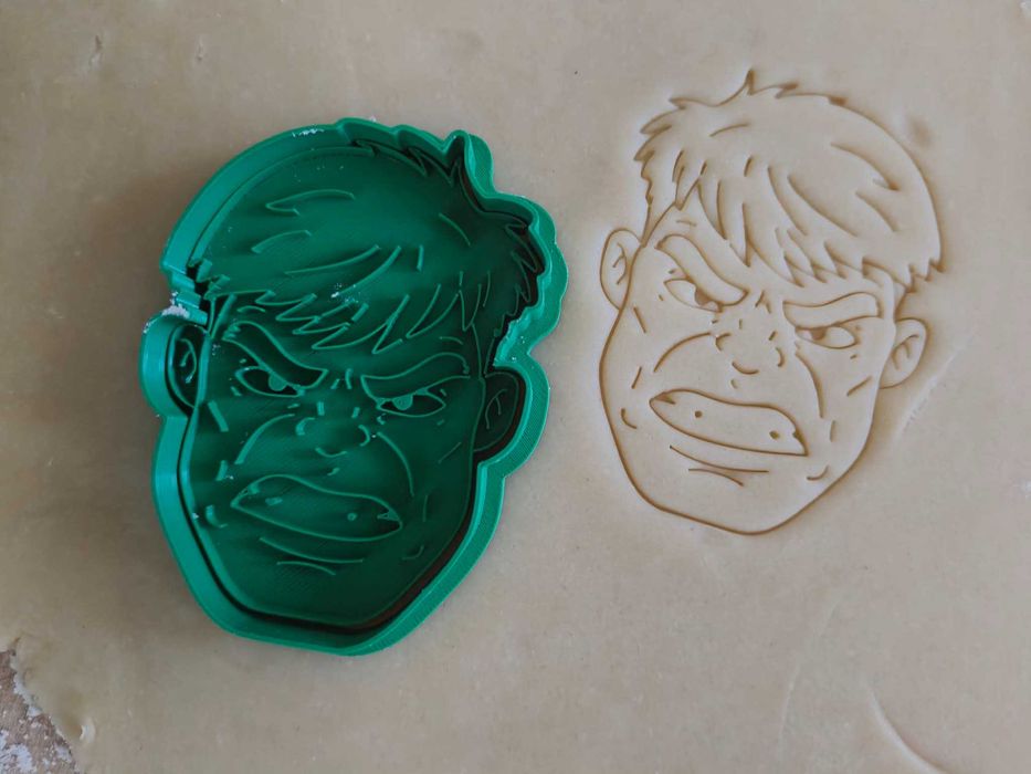 MARVEL Foremki do ciastek, pierników, modeliny