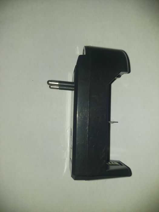 Carregador baterias 18650