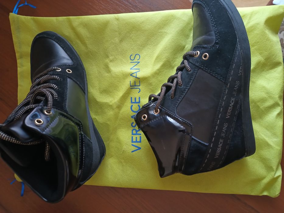 Кросівки брендові оригінальні