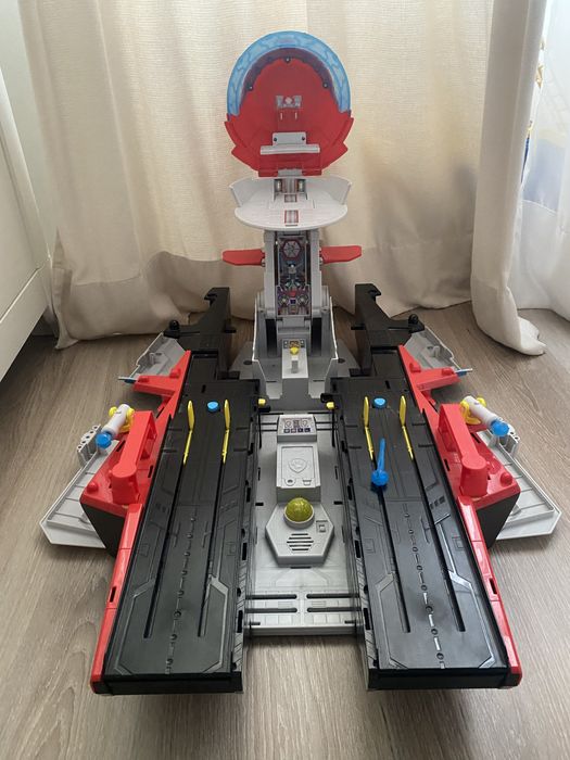 Porta aviões patrulha pata