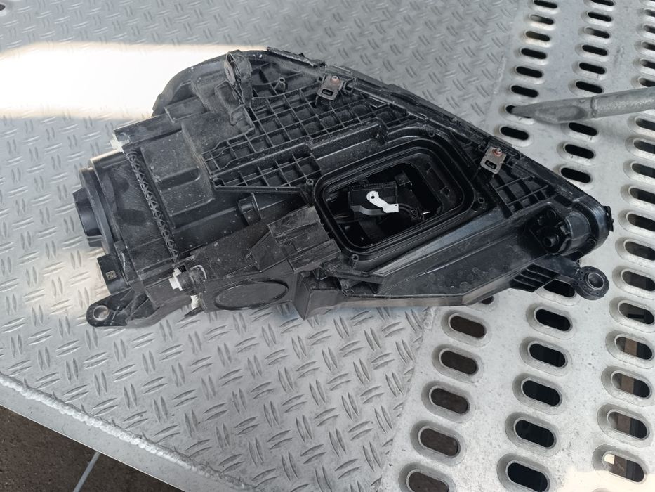 Reflektor Prawy Mercedes GLE W167 LED multibeam