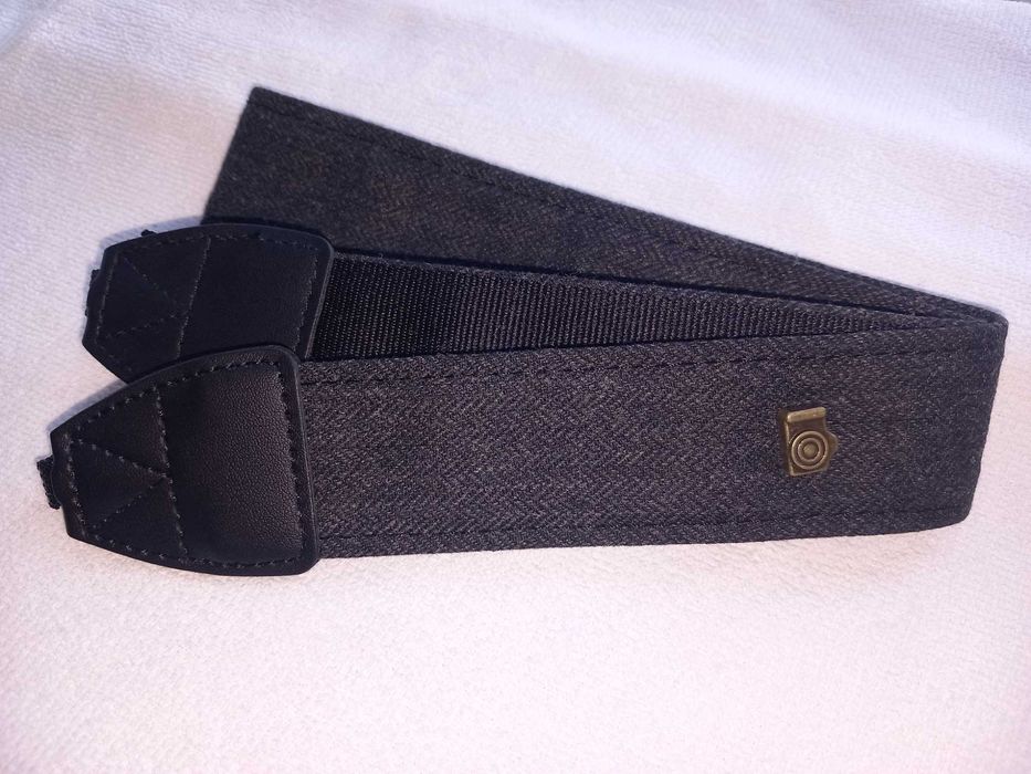 Fita - Alça - Correia para câmara Nova