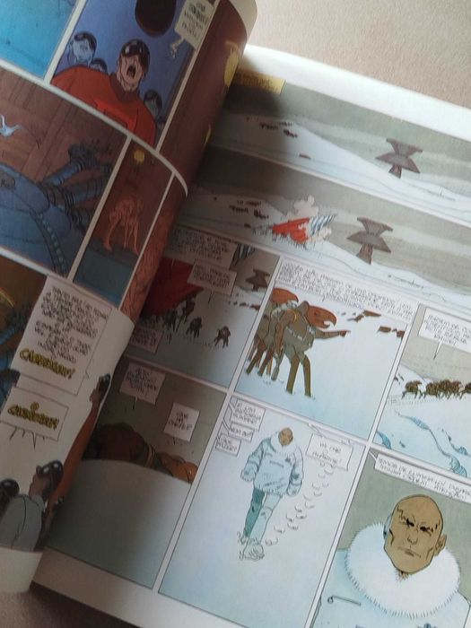 Album bd O Incal Luminoso de Moebius e Jodorowsky