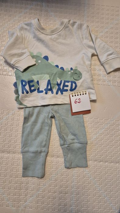 Zestaw komplet Bluza Ergee beżowa smok legginsy dla chłopca rozm. 62
