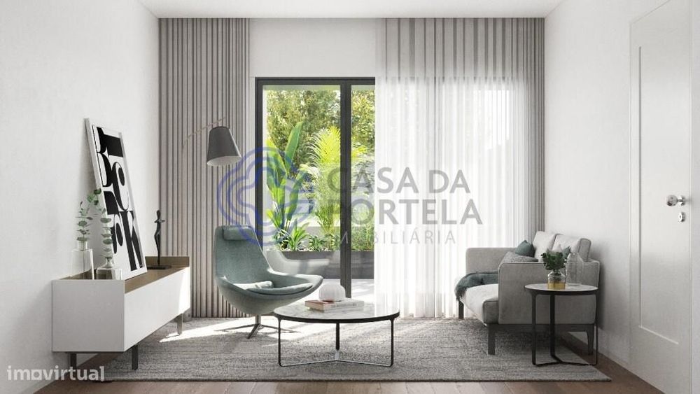 T2 | Jardim Privativo 30 M2 | Novo | Elevador| Hospital Santo António