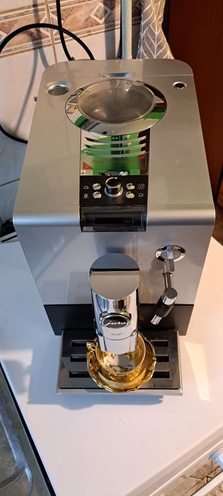 Sprzedam ekspres automatyczny Jura ena 9 stan bdb wysylka gratis