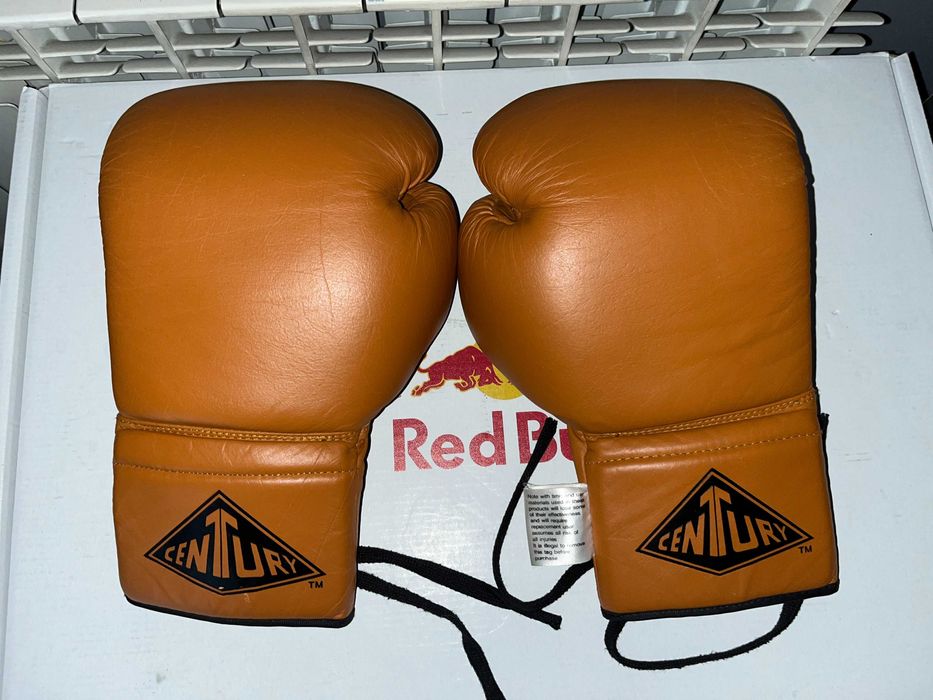 Rękawice bokserskie Century