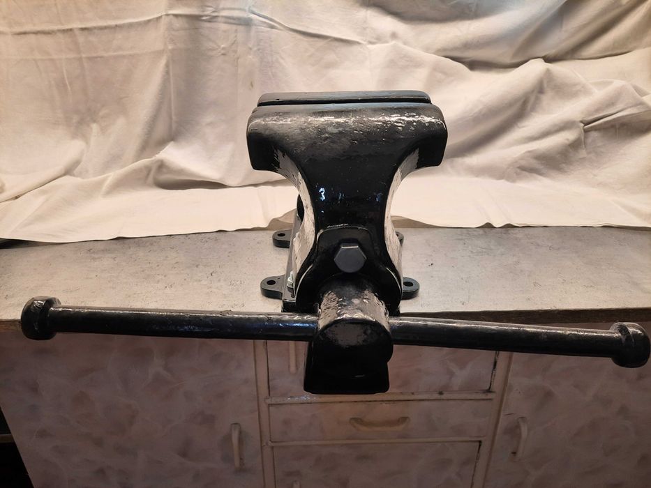 Imadło Ślusarskie Kute 180mm