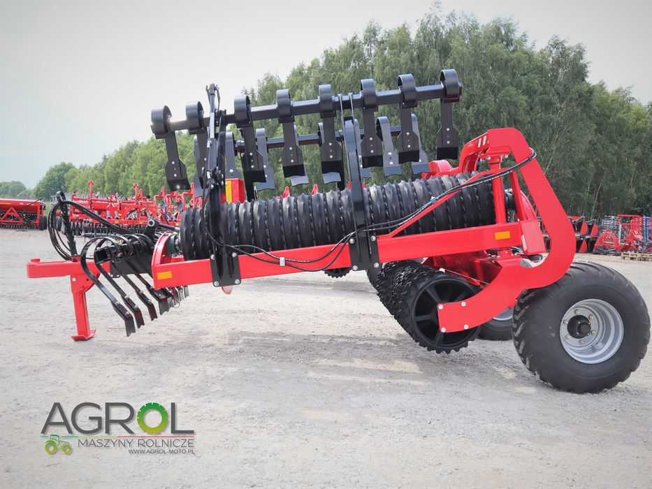 Wał posiewny włóka EuroMasz Agro-Factory Grom 4,5 5,3 6,3m  Expom