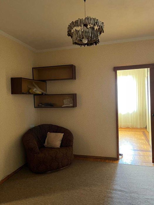 Здам 3-к кв. Ак.Єфремова 17, ст. м. Академмістечко Святошин!