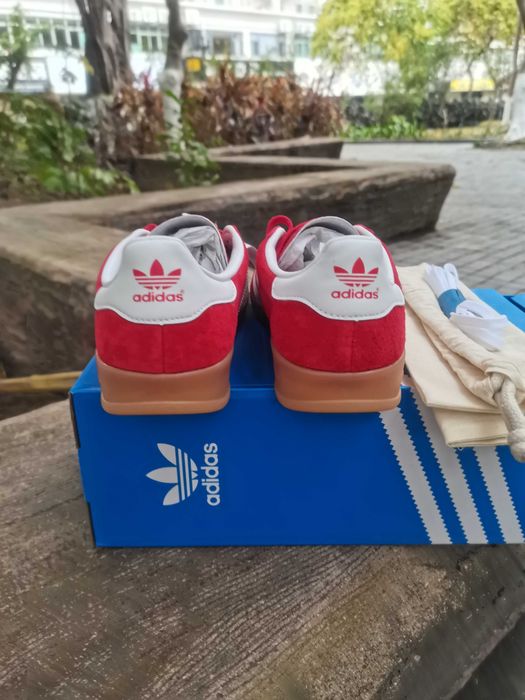 Buty damskie adidas Gazelle Scarlet Cloud White Rozmiar 37
