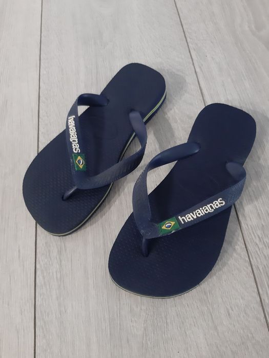 Chinelos havaianas