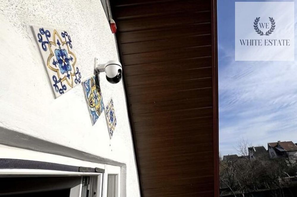 Продаж 2 поверхового будинку у с. Смиківці