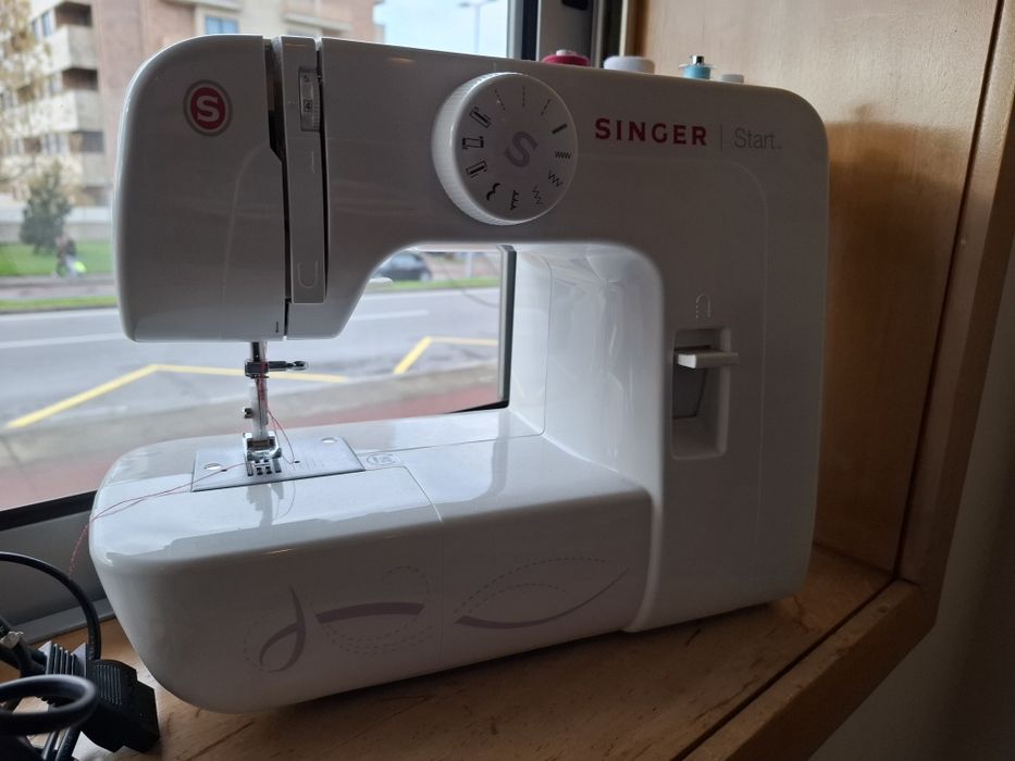 Maquina costura Singer