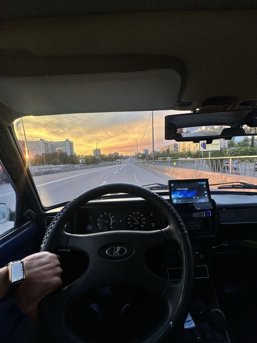 Автомагнитола pioneer avh x7550bt  с выдвижным экраном