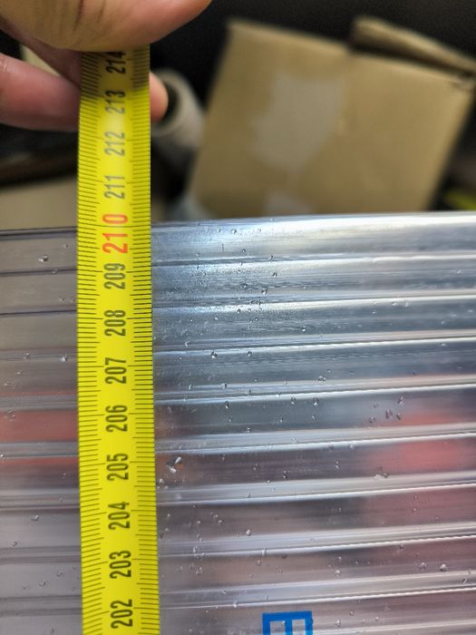 Placa policarbonato alveolar para desocupar. Nova