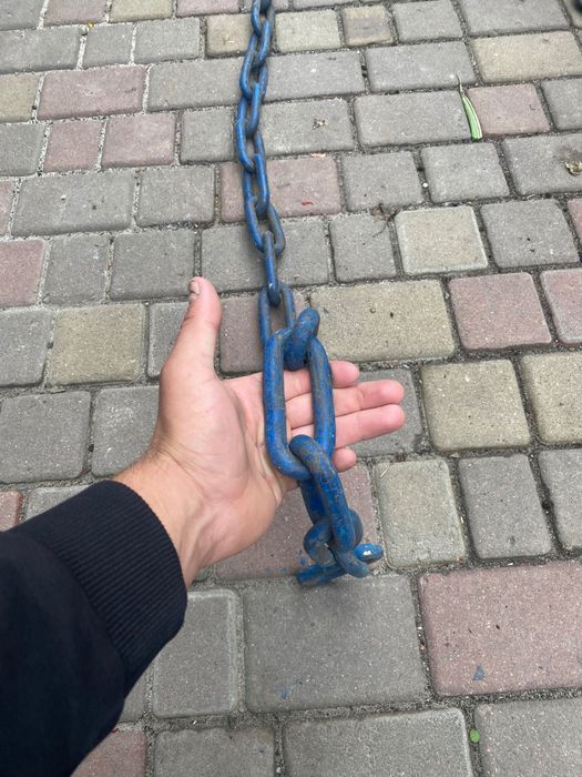 Продам металевий ланцюг