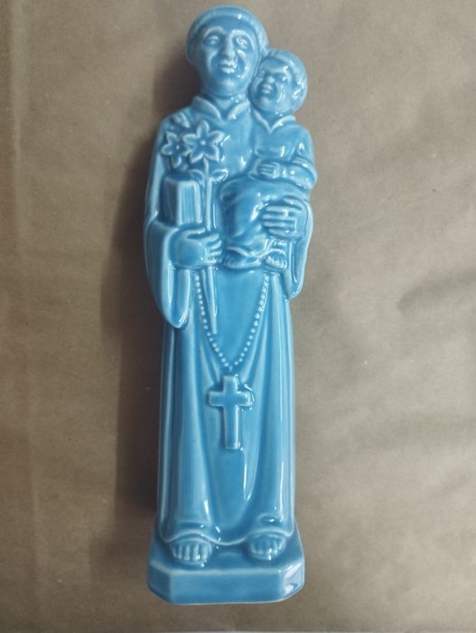 Sto Antônio em cerâmica