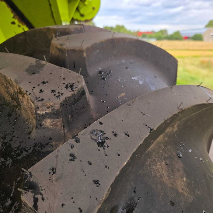 Свіжопривезений claas dominator 86