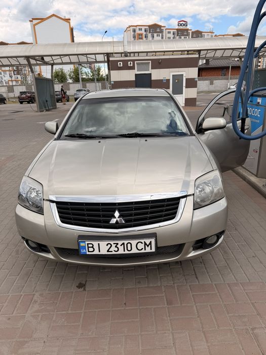 Продам Mitsubishi gallant 9