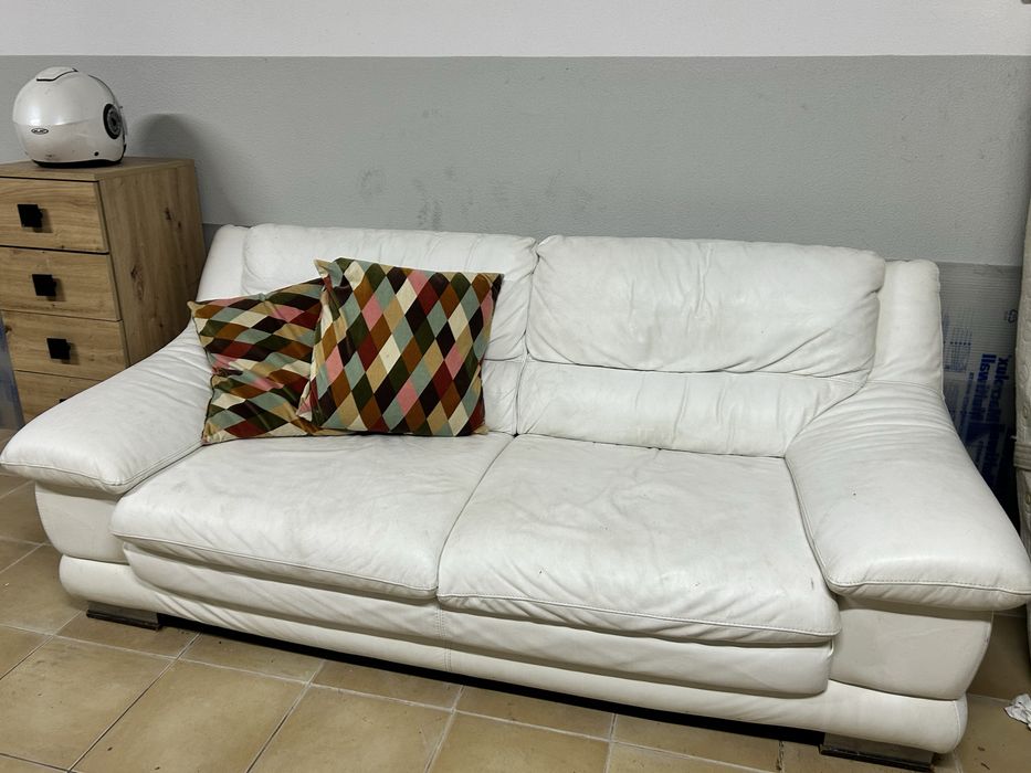 Sofá de pele branco chateau d'ax