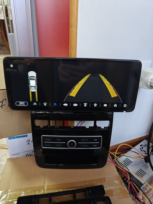 Штатная магнитола Volkswagen Touareg 2011+  android GPS автомагнитола